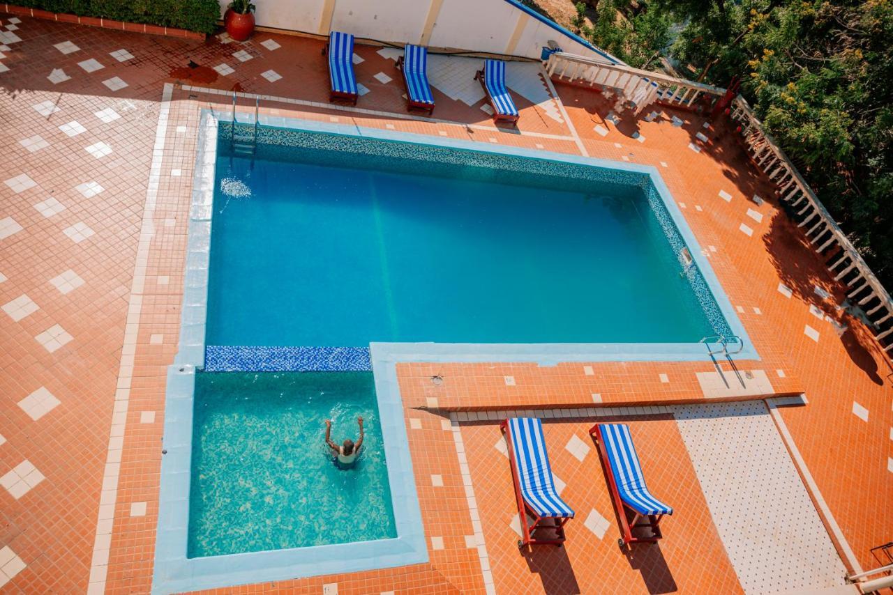 Nyumbani Hotel And Resorts Танга Екстер'єр фото