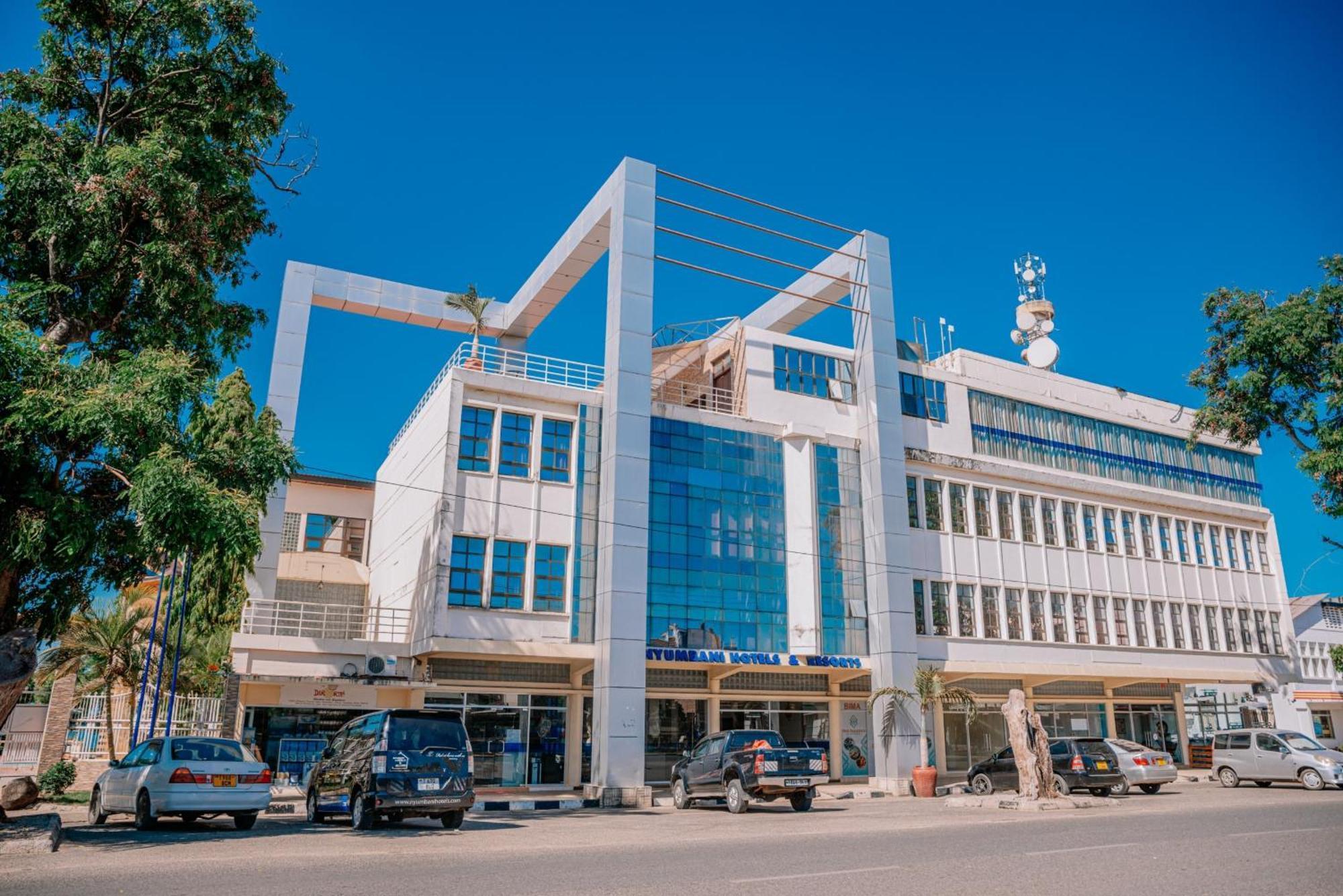 Nyumbani Hotel And Resorts Танга Екстер'єр фото